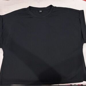 black cotton t-shirt NEVER WORN